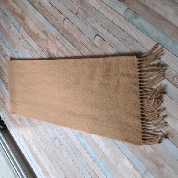 100% lambswool Ballantrae Edinburgh camel scarf tasseled - Picture 8 of 14